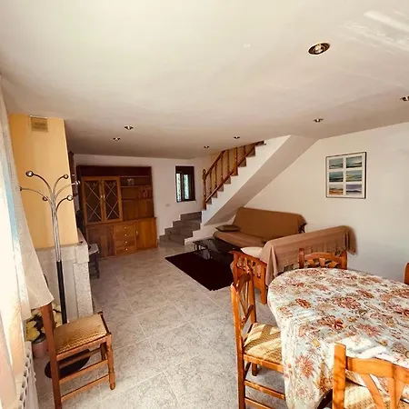 Prázdninový dům Agradable Casa Con Chimenea, En Zona Tranquila De Sanabria *