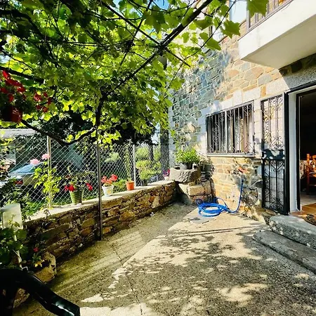 Agradable Casa Con Chimenea, En Zona Tranquila De Sanabria Prázdninový dům *