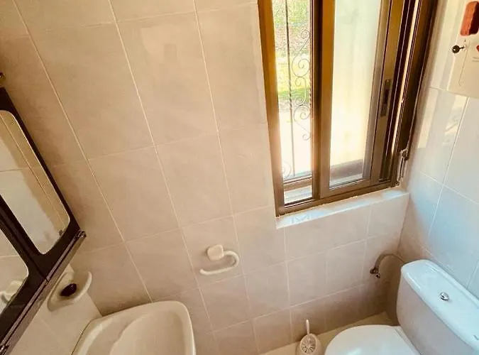 Дом отдыха Agradable Casa Con Chimenea, En Zona Tranquila De Sanabria Barrio de Lomba